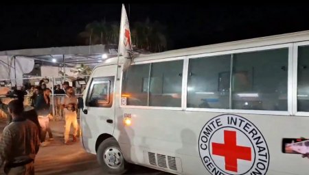 إسرائيل تفرج عن خمسة أسرى من قطاع غزة دون محاكمة