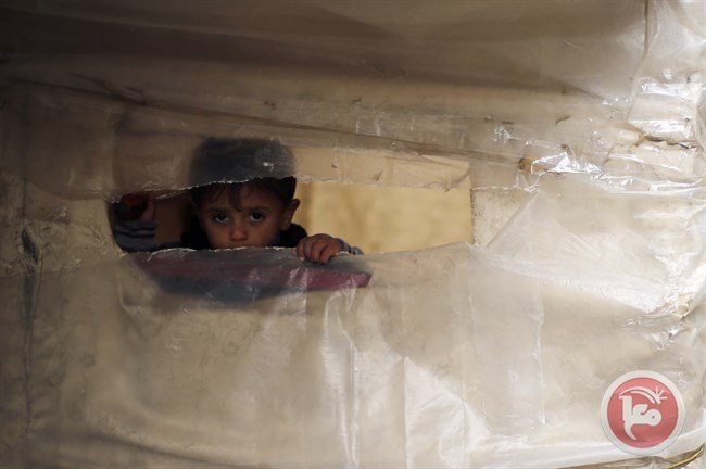 الرئاسة تدعو للضغط على إسرائيل لإدخال البيوت الجاهزة والخيام لغزة 