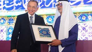 حضر العشاء السنوي لمؤسسة التعاون في أبو ظبي نهيان بن مبارك نسير على نهج زايد في دعم حقوق الشعب الفلسطيني