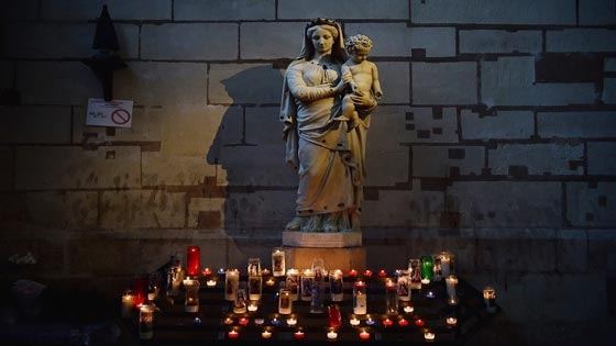  محكمة فرنسية تحكم بإزالة تمثال للسيدة العذراء من حديقة عامة ، والسبب