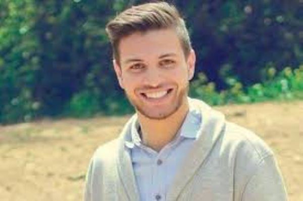 الرجوب ينعى لاعب منتخبنا الوطني للشباب فادي طبخنا