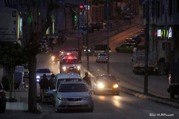 الاحتلال يسلم جثمان شهيدة من الخليل بدل جثمان الشهيد ابو غراب ، خطا ام تعذيب 