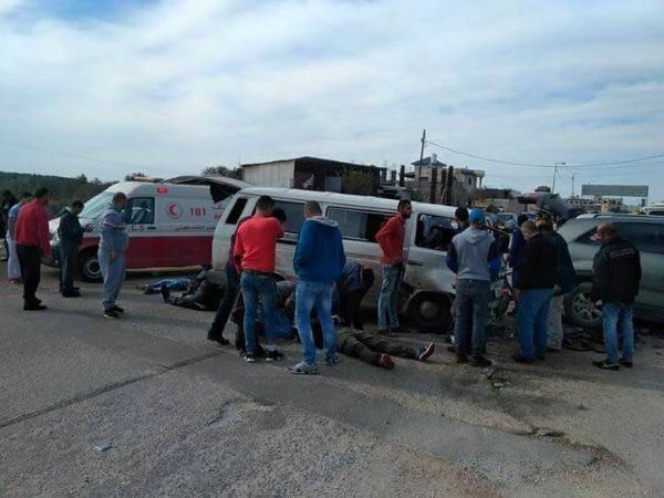 عاجل.. عدة اصابات في حادث سير..صور للحادث