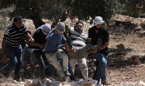 اصابة 3 شبان بجروح واحتجاز طفل خلال قمع الاحتلال لمسيرة كفر قدوم