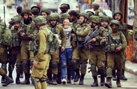 ماذا حدث مع هذا الطفل عندما غابت الكاميرات؟