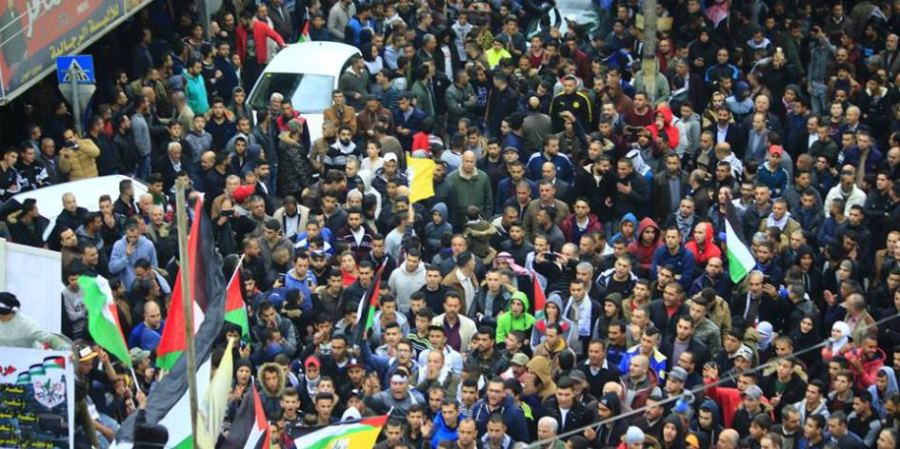 عقب صلاة الجمعة..انطلاق مسيرة في جنين احتجاجا على قرار ترامب