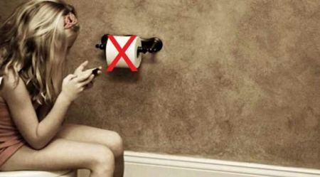 بعد قراءة هذا الخبر لن تستخدم هاتفك المحمول في المرحاض بعد اليوم
