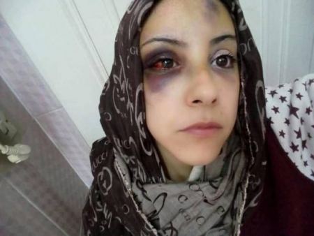 جرّها في وسط الشارع وضربها بمساعدة والدته وإخوته.. والسبب
