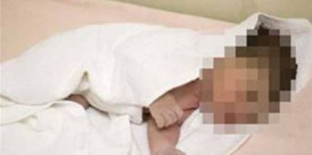 قتلت رضيعتها فور ولادتها والسبب ... 