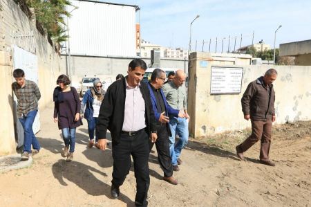 بلدية غزة تطلع وفدًا من الصليب الأحمر على مشاريع حيوية