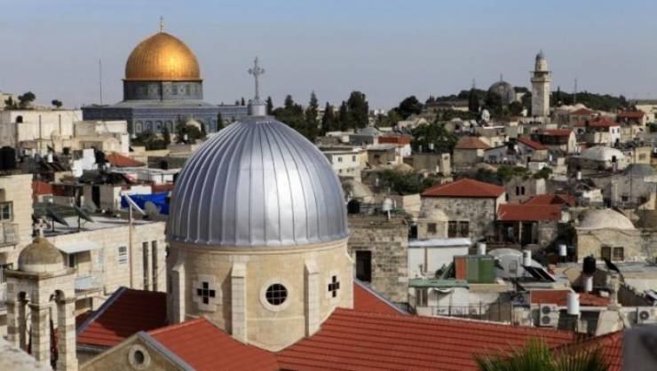 بطريركية القدس تنفي اشاعات تصفية حقوقها في مركز 