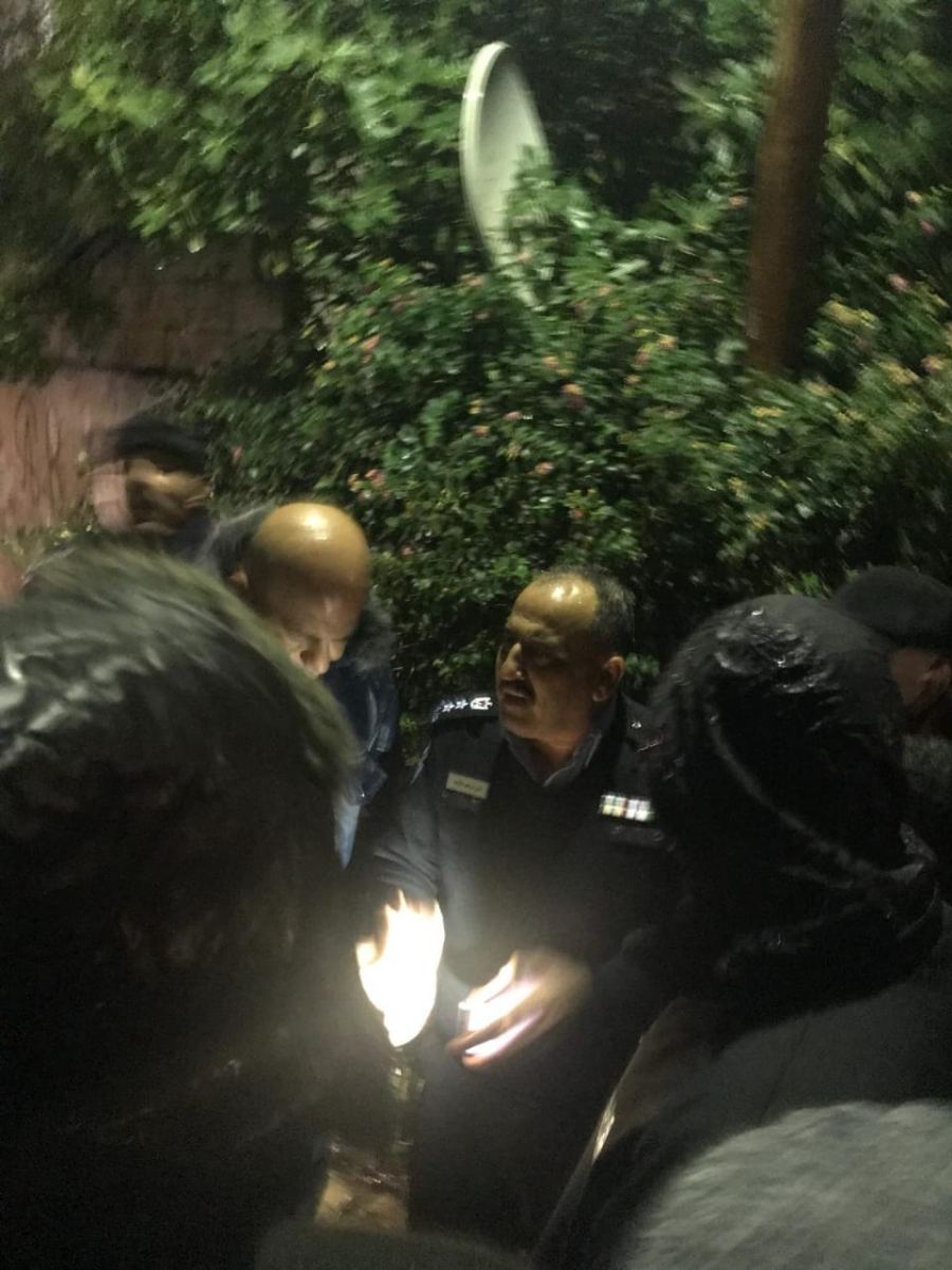 مدير شرطة جنين العقيد نادي حلاحلة على رأس قوة من الشرطة لتقديم العون والمساندة للمواطنين في ظل الظروف الجوية السائدة