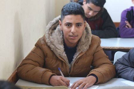 يافعو الأغوار يسردون حكايات حصارهم