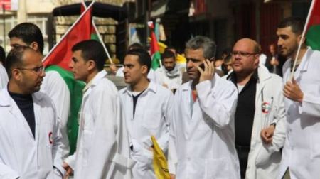 الصحة تهيب بالأطباء العودة لعملهم تحت طائلة المسؤولية