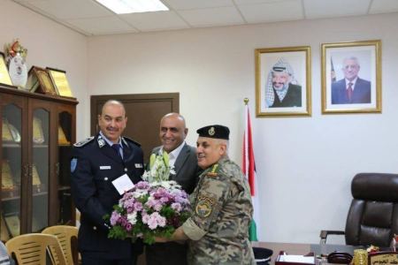 المحافظ الرجوب وقادة الأجهزة يقدمون التهاني لمناسبة عيد الشرطة العربية