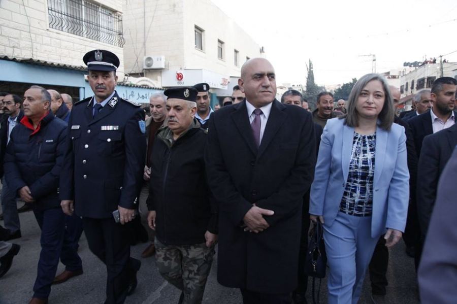 الإحتفال في الزبابدة بإضاءة شجرة الميلاد 