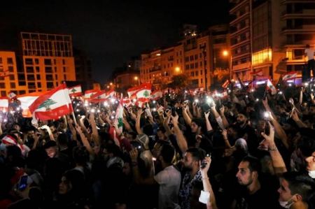 هدوء حذر وسط بيروت بعد 'ليلة ملتهبة'