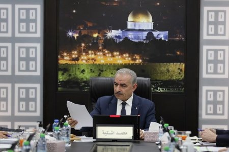 مجلس الوزراء يقرر مباشرة العمل بإجراءات إصدار جواز السفر البيومتري لأهلنا في قطاع غزة