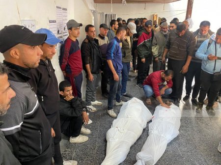 ١٠ شهداء بينهم 7 أطفال جراء قصف الاحتلال منزلا في جباليا النزلة