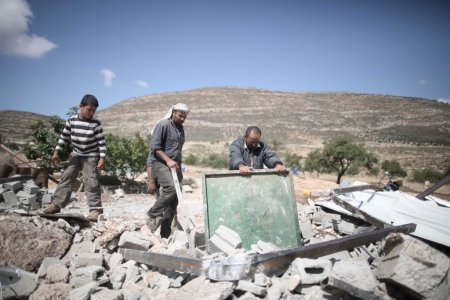 شعبان: عمليات الهدم في خربة الطويل تطهير عرقي ومحاولة لتهجير المواطنين 