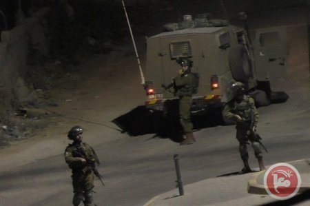 الاحتلال يعتقل شابا من طمون 