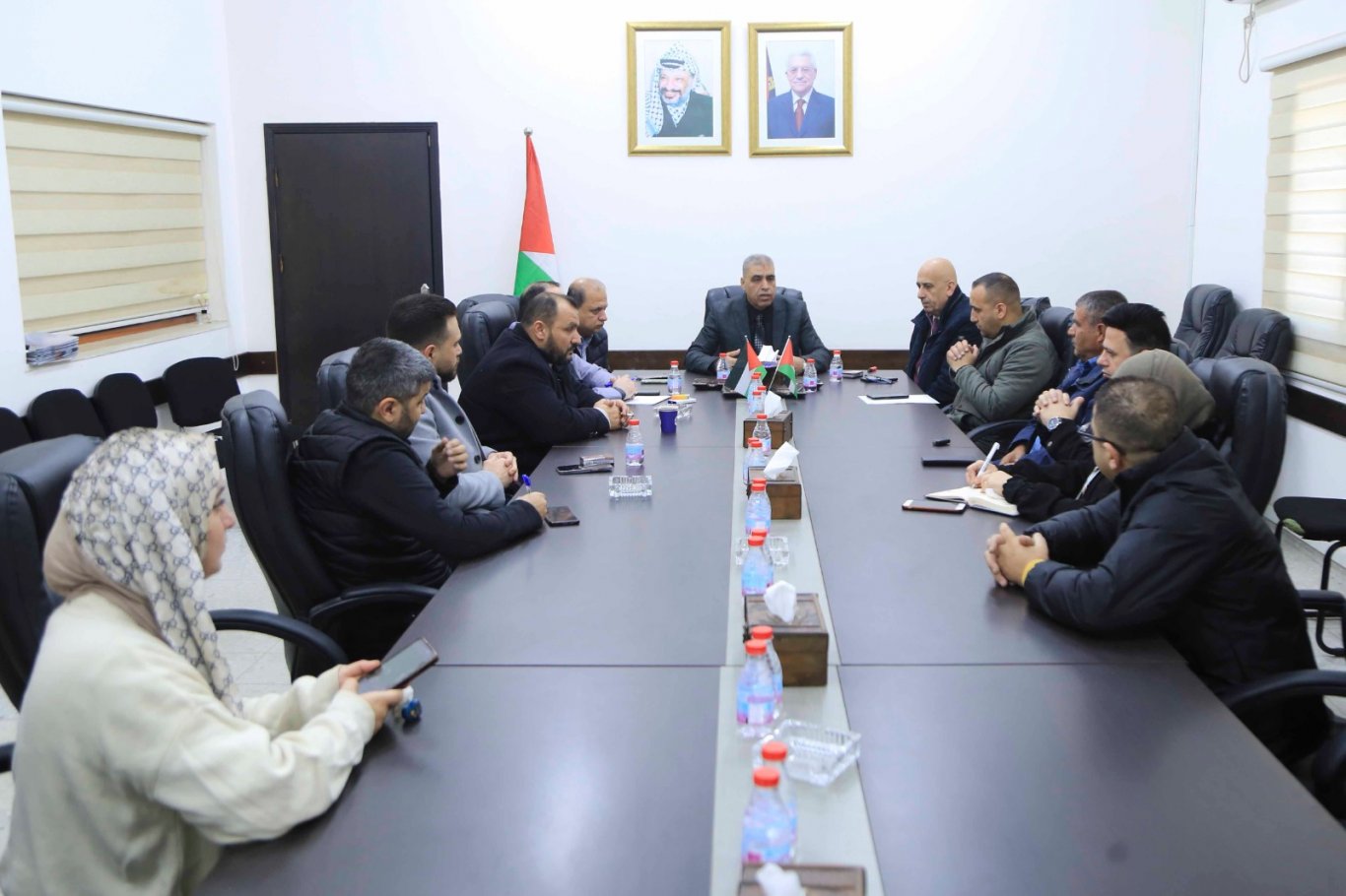 قلقيلية: اجتماع لجنة تنظيم الاسواق وازالة التعديات