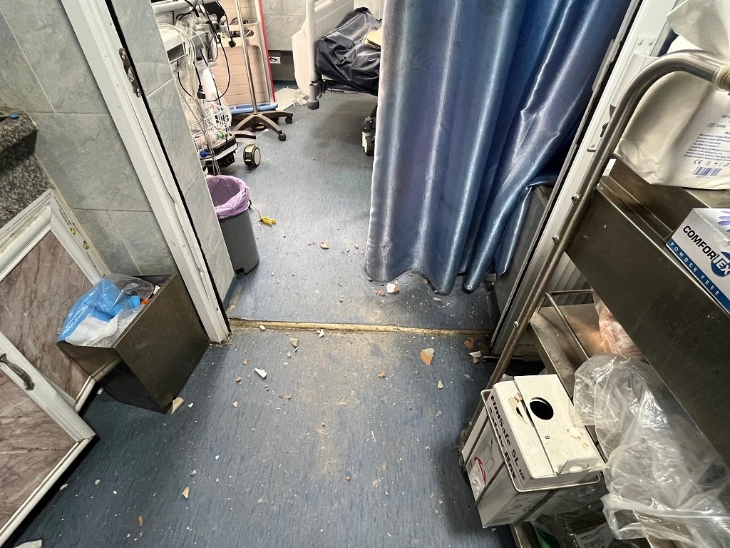 مؤسسة الضمير لحقوق الانسان تطالب بتدخل فوري لحماية المستشفيات في قطاع غزة