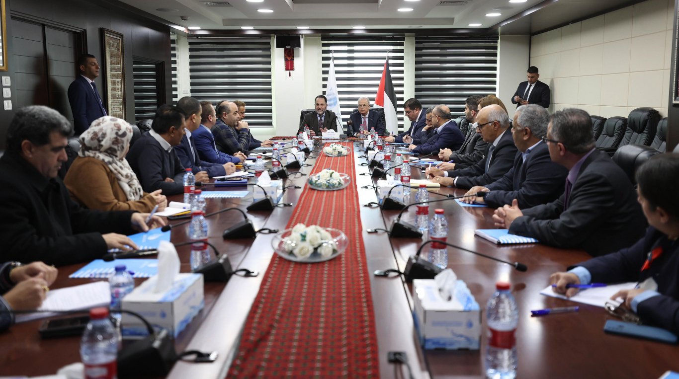 مصطفى: المياه مورد وطني مهم وتجب إدارته بطريقة شفافة ومسؤولية وطنية