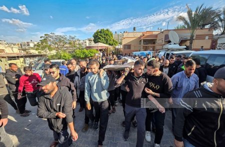 استشهاد ثلاثة مواطنين وإصابة آخرين في قصف الاحتلال بيت لاهيا وتجدد نسف المنازل والقصف