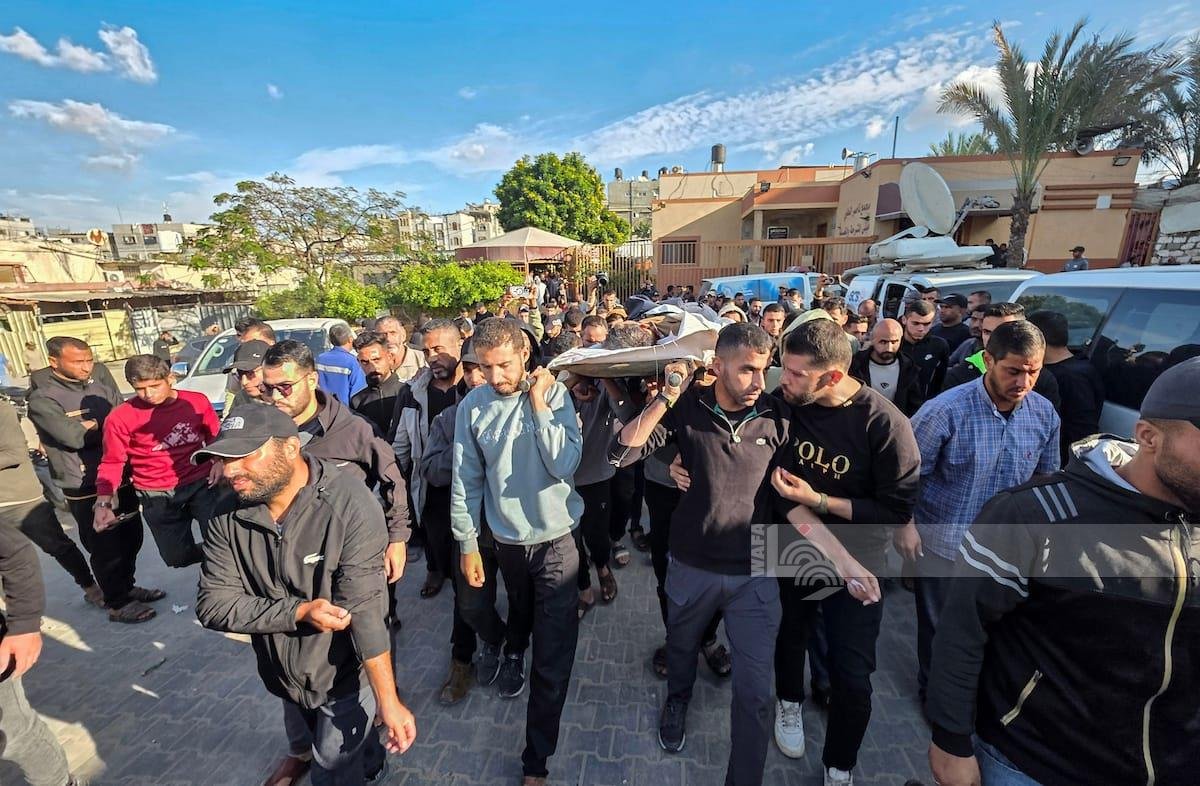 استشهاد ثلاثة مواطنين وإصابة آخرين في قصف الاحتلال بيت لاهيا وتجدد نسف المنازل والقصف