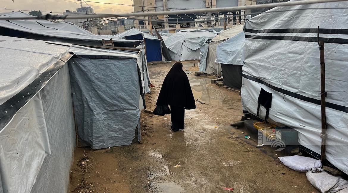 11 وفاة وانهيارات واسعة خلال المنخفض في غزة