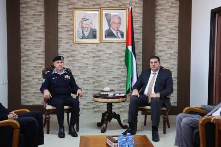 وزير النقل والمواصلات واللواء علام السقا يبحثان تطوير التعاون المشترك