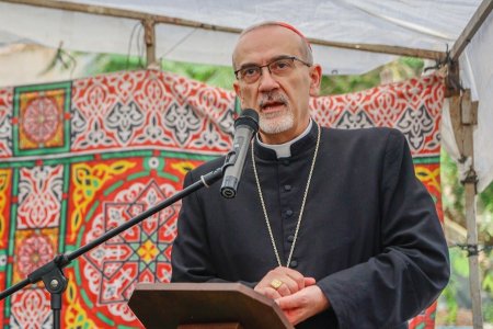 بطريرك القدس للاتين من غزة: سنعيد إعمار البيوت والمدارس ولن نرحل